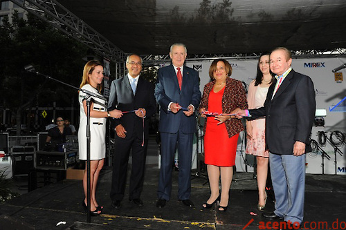 Consulado dominicano reúne a productores de cine en LA
