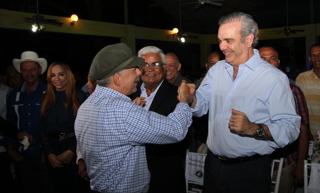 Abinader denuncia gobierno abandona al pueblo y abusa del poder