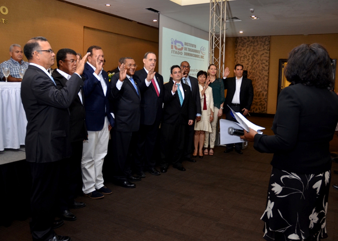 Instituto de Tasadores Dominicanos juramenta nueva directiva