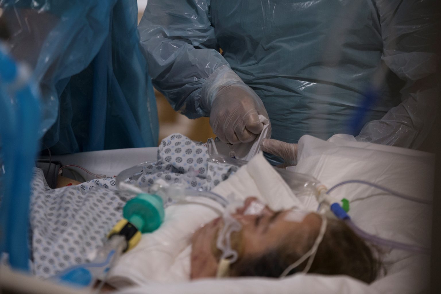 COVID 19: Chile presenta cifras solo superadas por Brasil y Perú