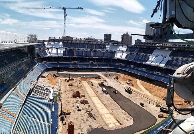 El Atlético de Madrid cede su estadio al Real Madrid por obras en Bernabéu