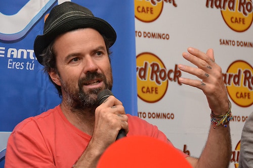 Falleció Pau Donés: El cantante que pidió un beso a 