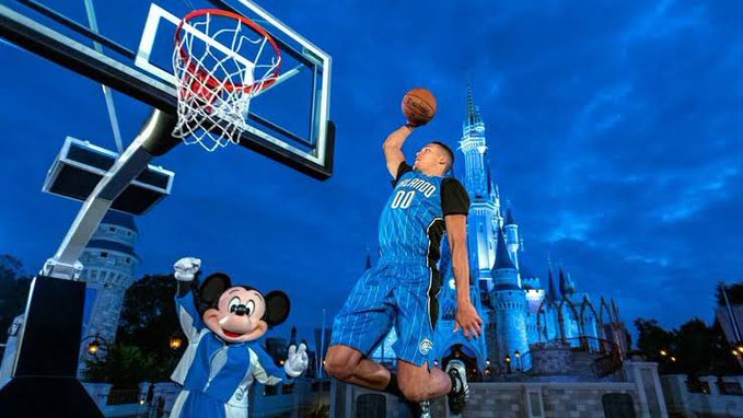 Jugadores y la NBA aprueban el formato de 22 equipos en el Walt Disney