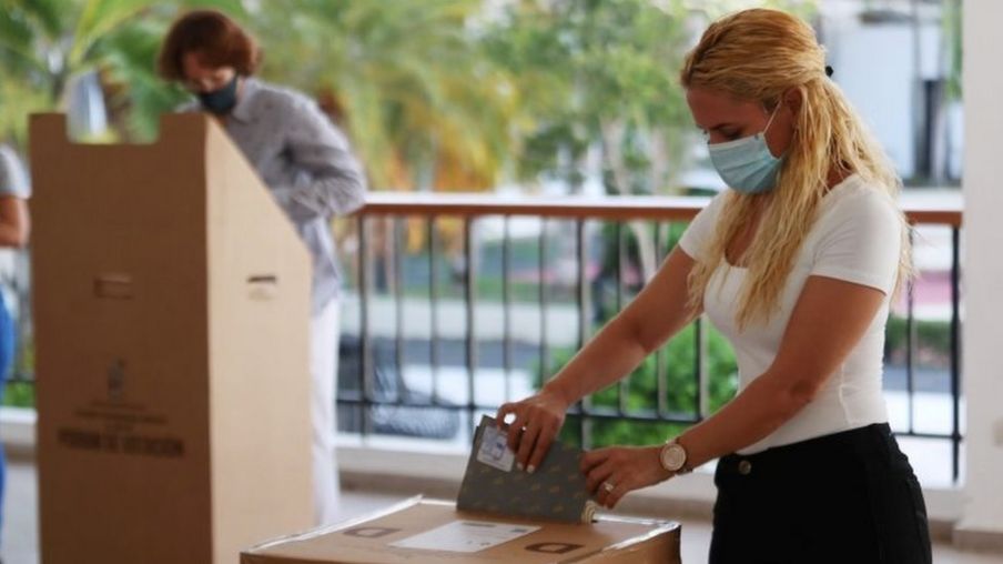 Elecciones en República Dominicana: cómo llega el país que más creció en América Latina en la última década a las primeras elecciones con pandemia en la región