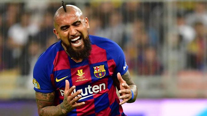 Chileno Arturo Vidal, un comodín fijo para el Barcelona