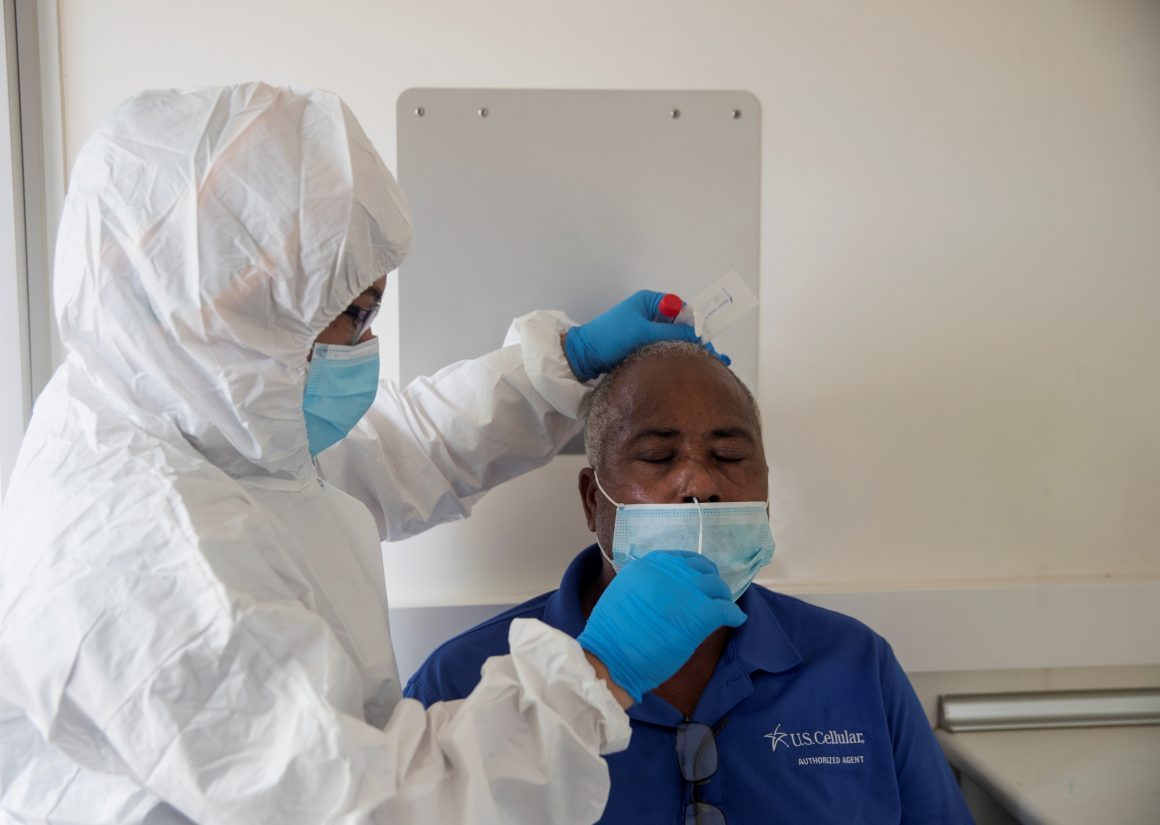 Salud Pública dispone 5 centros en Santo Domingo Oeste para realizar pruebas PCR