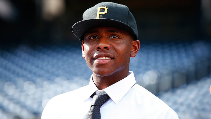 Hayes con coronavirus sin posibilidad de llegar al equipo grande de los Piratas Hayes con coronavirus sin posibilidad de llegar al equipo grande de los Piratas