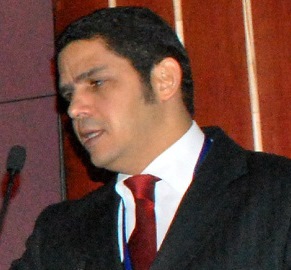 Luis González