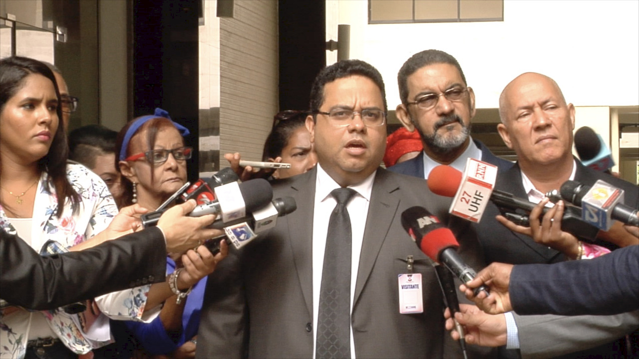 DXC solicita a la JCE intervenga en Junta del Distrito y Santiago 