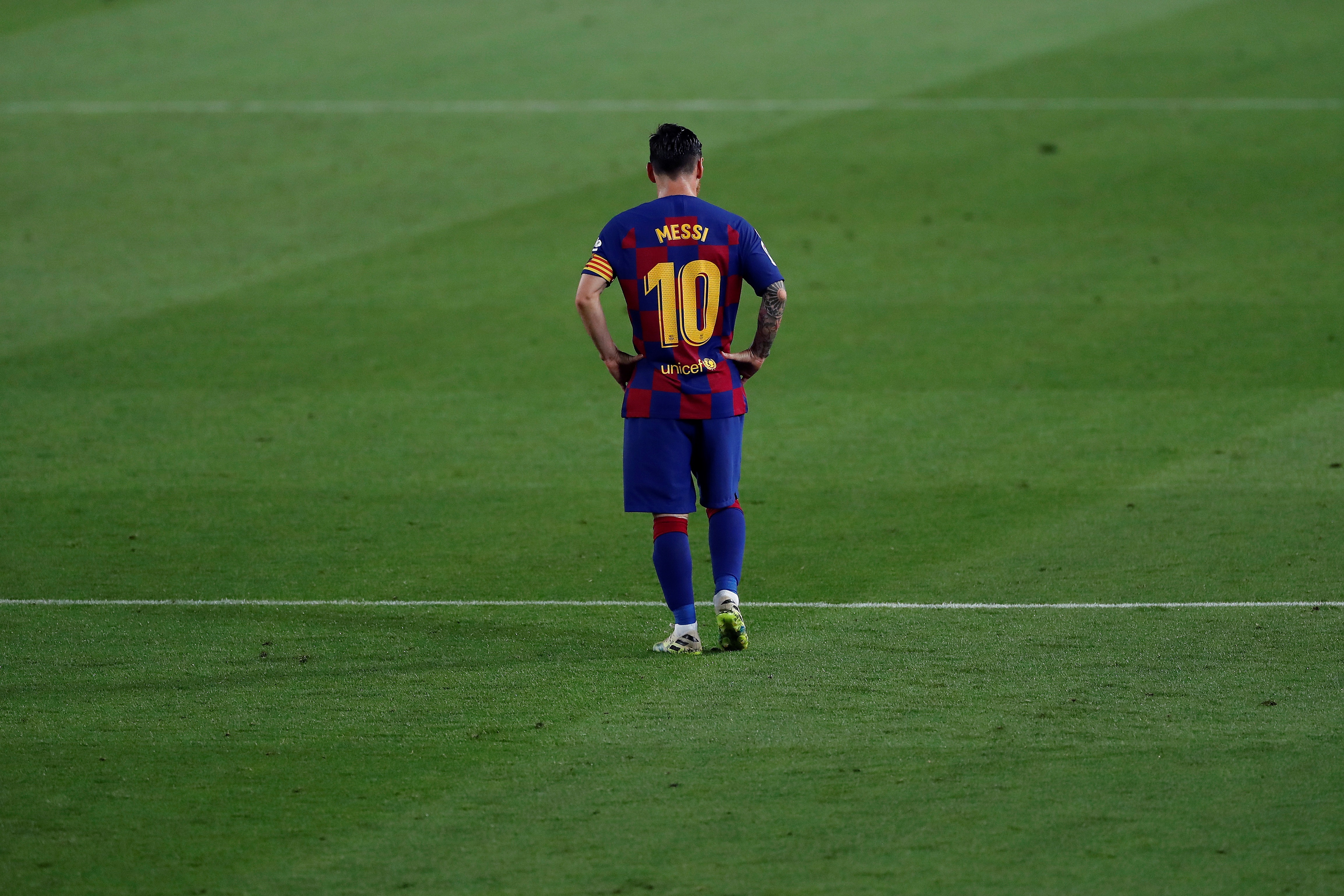 Messi, el dios leyenda que París espera con ilusión