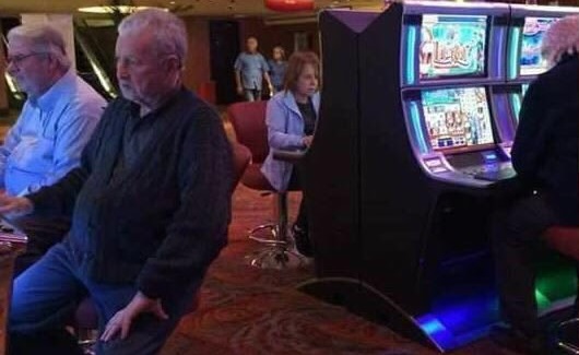 Mujer de 60 años ganó casi $US 4 millones en máquina tragamonedas
