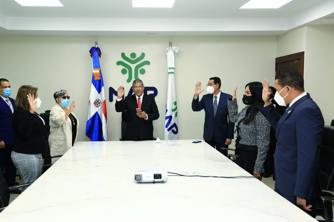 Ministro del MAP, Darío Castillo, asume funciones y juramenta nuevos colaboradores