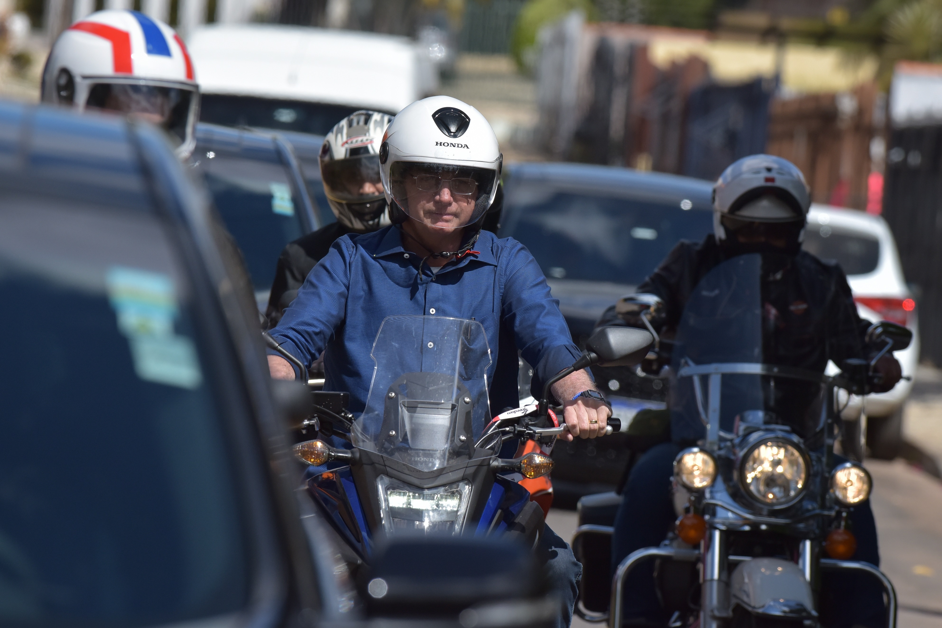 Bolsonaro debe explicar espionaje a antifascistas