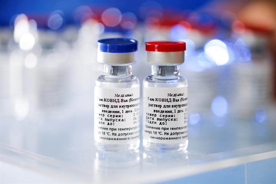 COVID-19: China patenta su vacuna y Rusia produce primeras 15 mil dosis de la suya