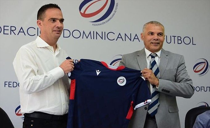 Mexicano Passy es el nuevo DT de la selección dominicana de fútbol