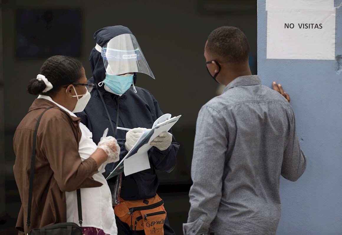 República Dominicana supera los 1,300 muertos por coronavirus