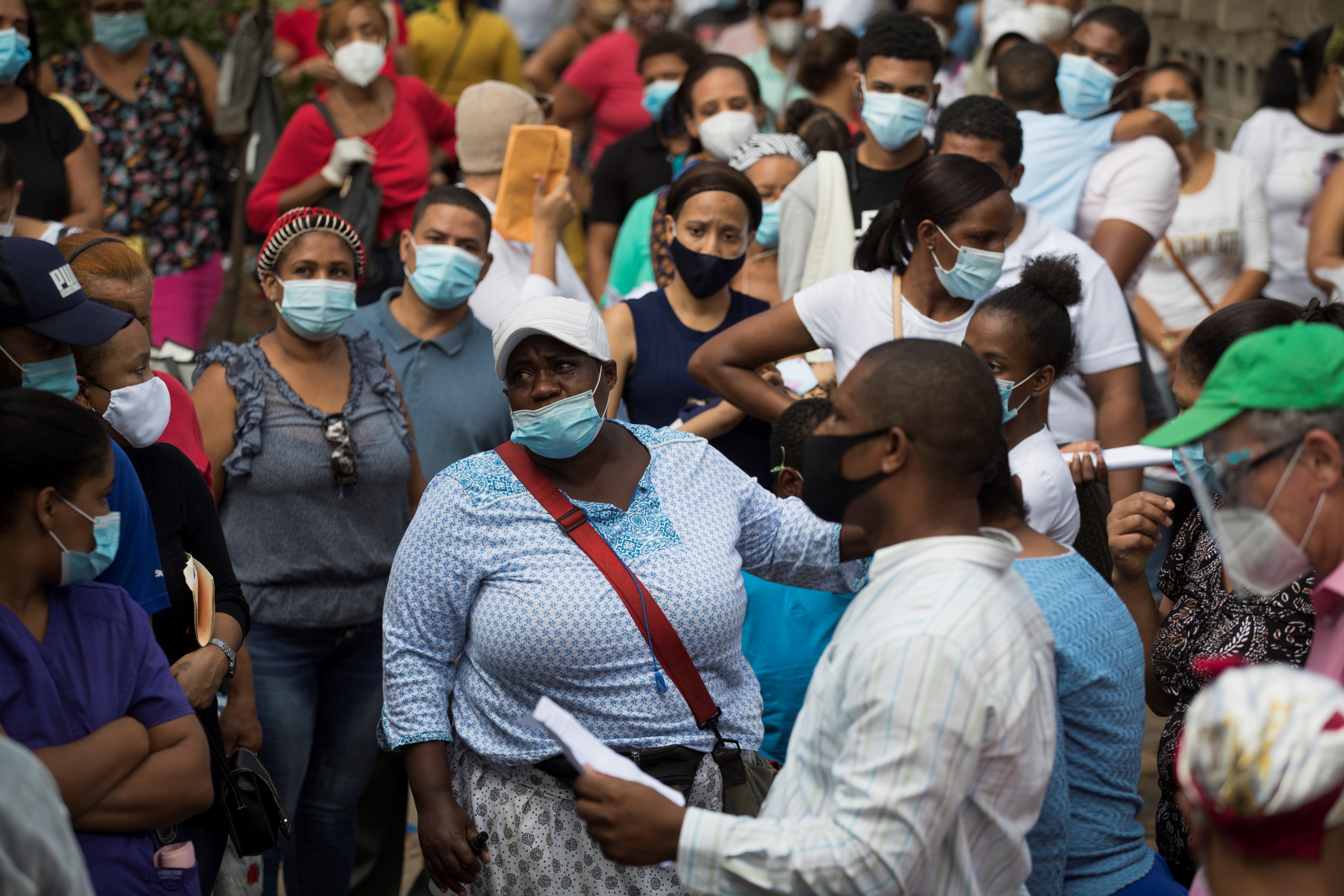 El 70 % de los dominicanos no teme contagiarse del COVID-19, según encuesta
