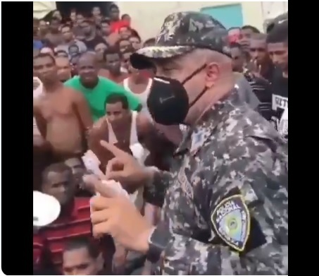 Video revela cómo comandante de La Victoria desarmó a internos