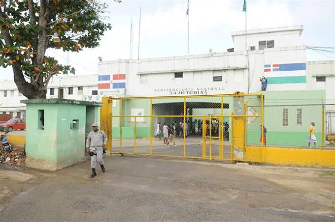 Centros penitenciarios retomarán uso de mascarilla obligatorio por COVID