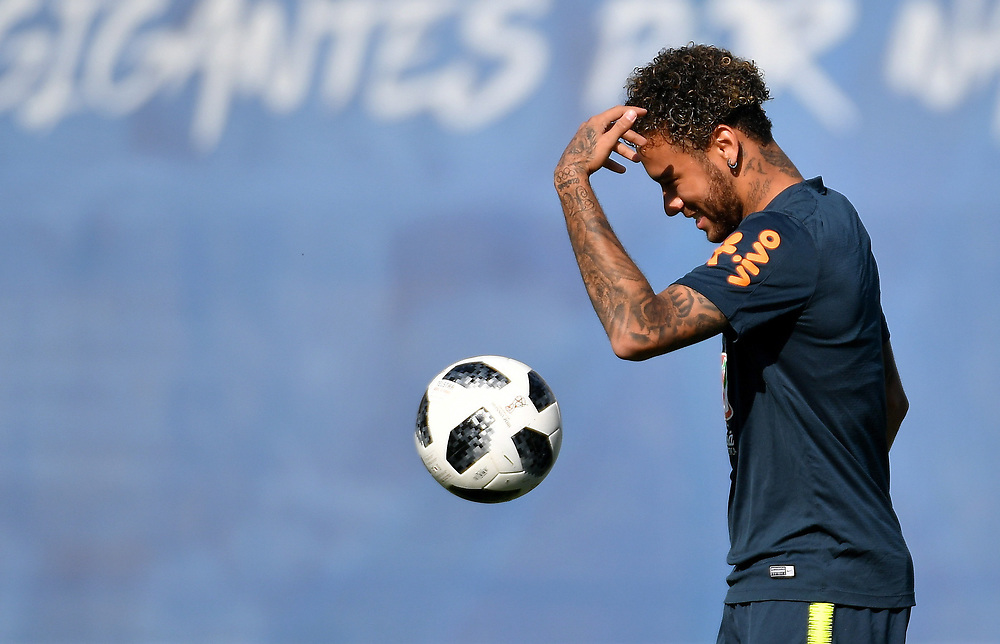 Hacienda española mete a Neymar en lista morosos, por deuda 34 millones euros