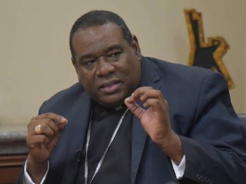 Obispo se suma a pedido para que declaraciones de bienes sean verificadas
