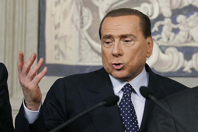 Berlusconi, ingresado con Covid-19, se encuentran en fase delicada