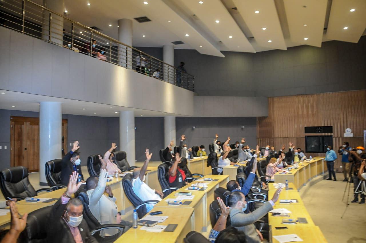 Concejo Regidores aprueba designaciones de tres nuevos funcionarios 