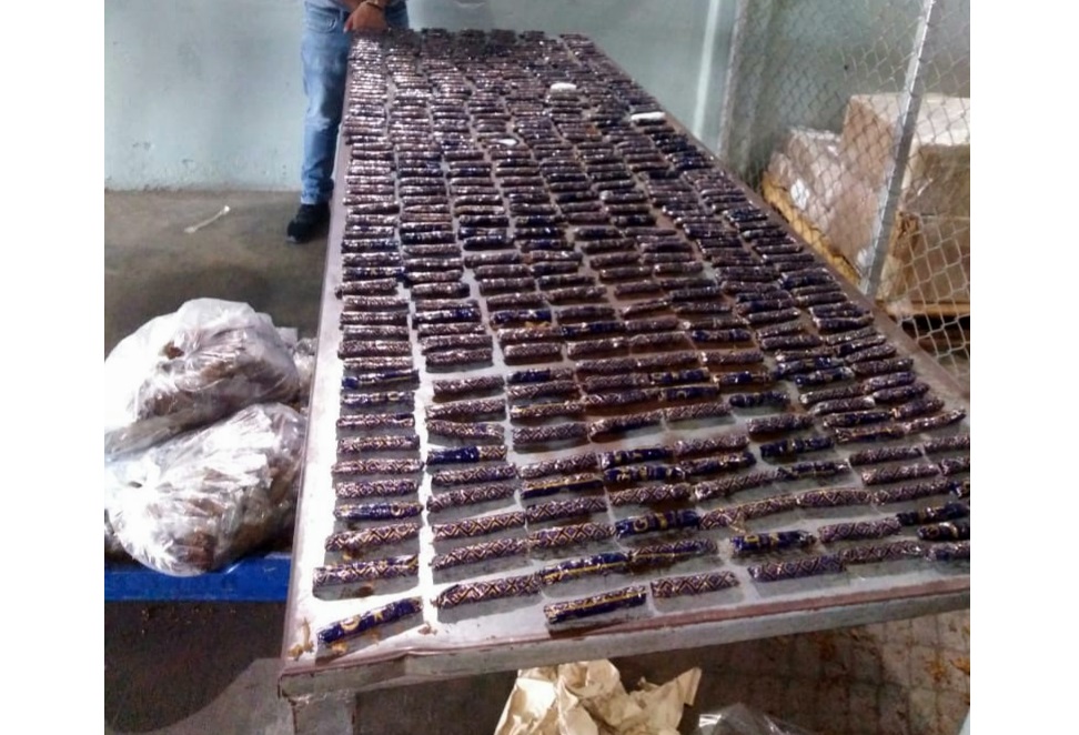 Decomisan más de 5 kilos de cocaína serían enviados a Miami desde Santiago