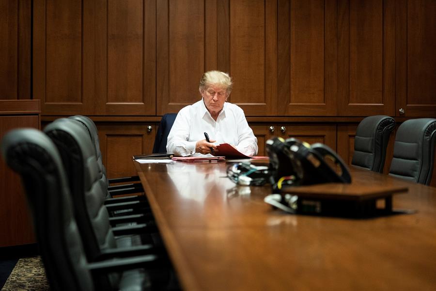 La falta de información clara sobre salud de Trump también enferma