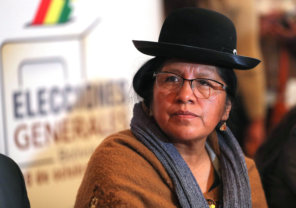 La UE felicita a Arce y elogia elecciones pacíficas y libres en Bolivia