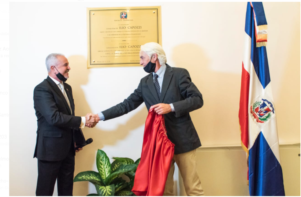 Embajada dominicana en Italia reconoce a Capozzi, hijo del legendario combatiente de 1965