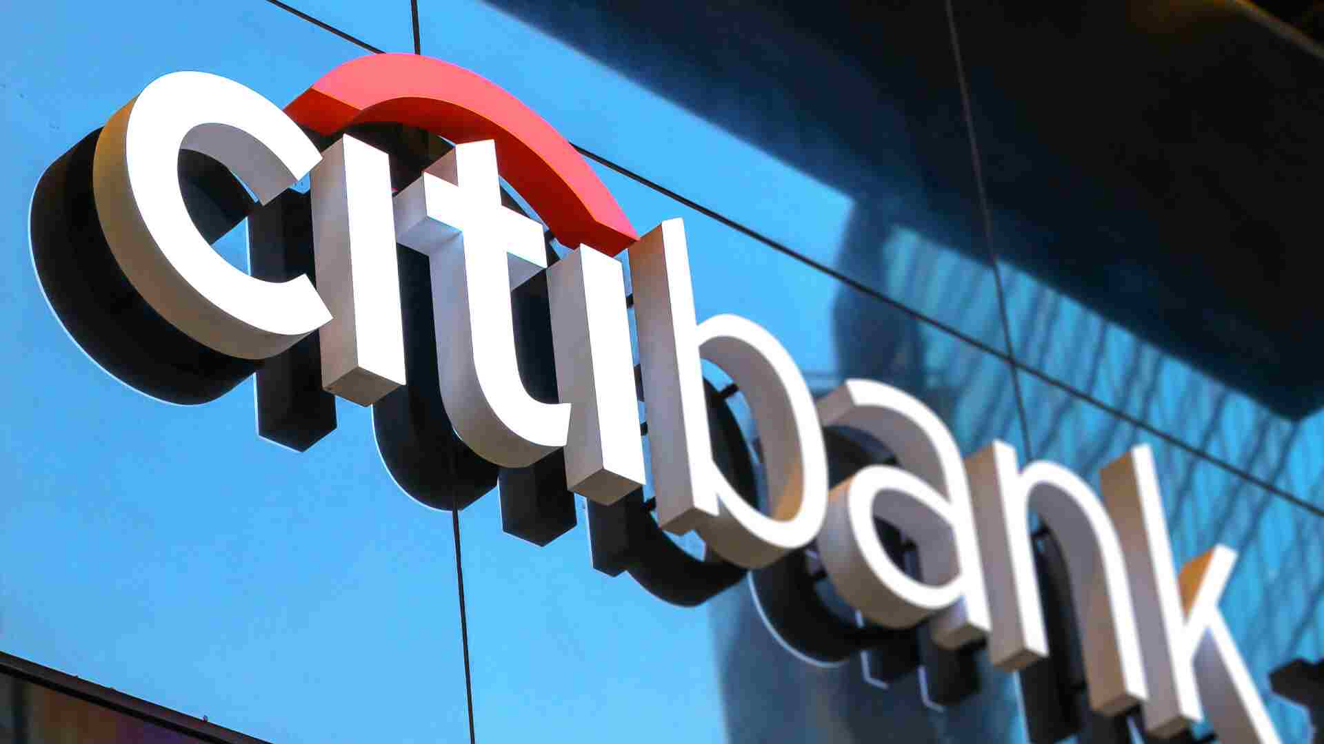 EEUU multa a Citibank con 400 millones por 