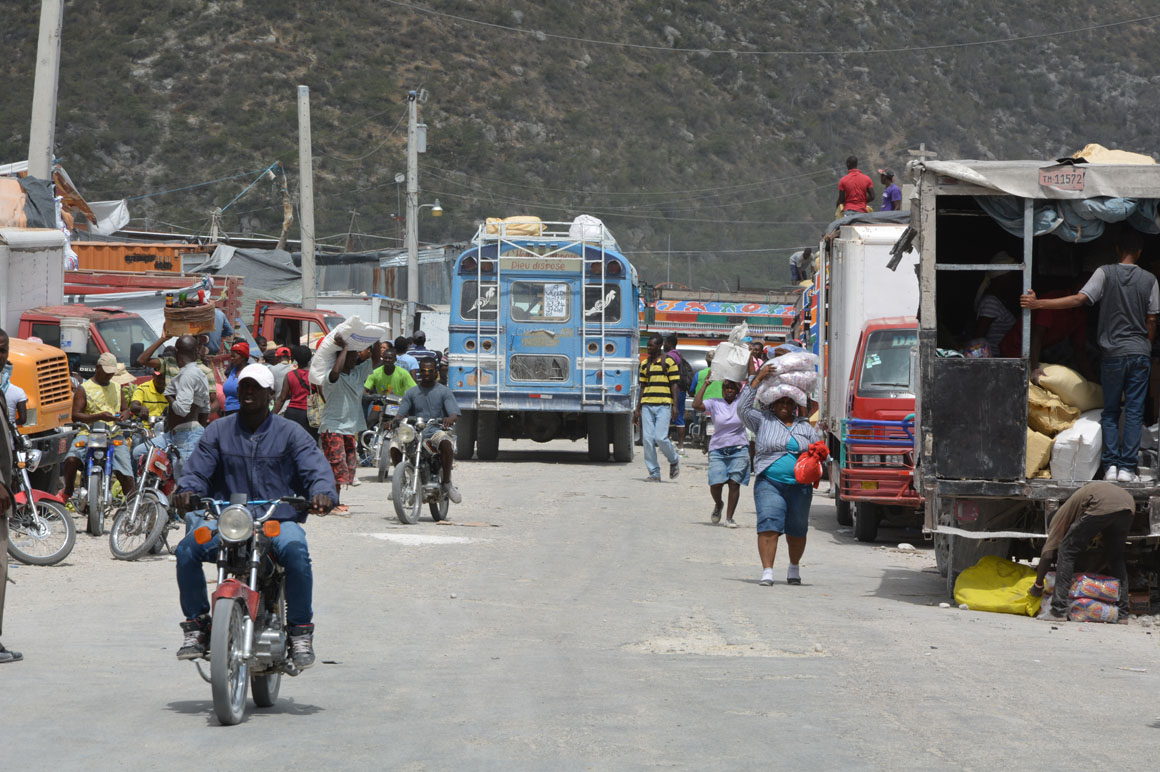 Fiscalía consigue medidas de coerción contra grupos controlan del transporte fronterizo de mercancías