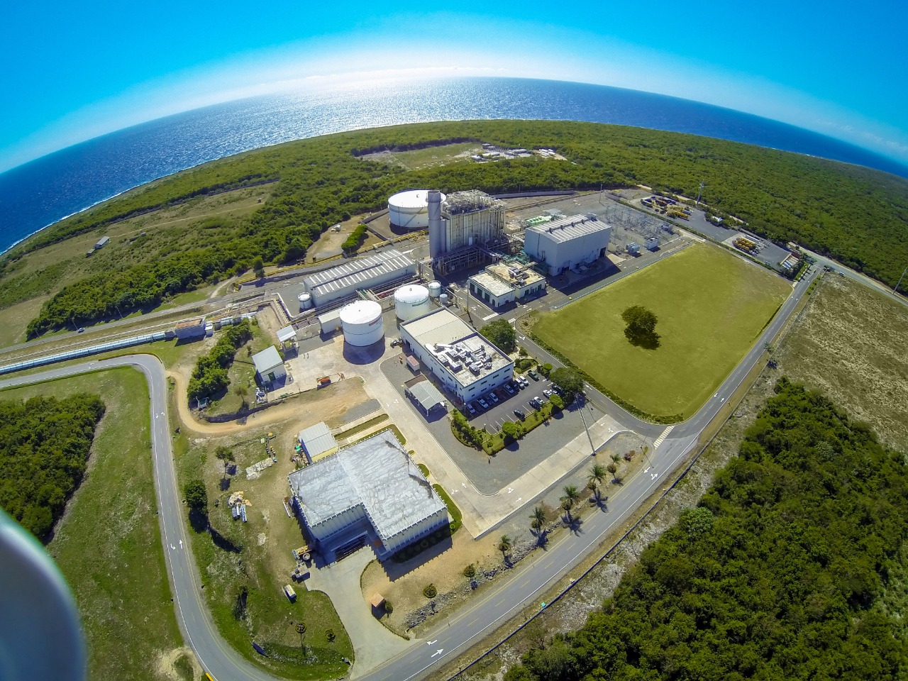 AES Dominicana nominada a premio internacional por impacto positivo del gas natural
