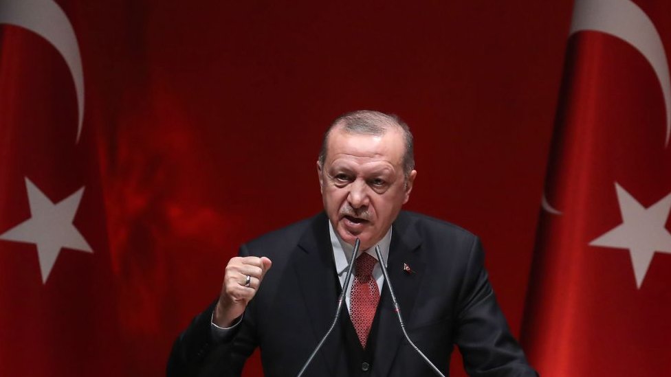 Cómo Turquía intenta recuperar la influencia del Imperio otomano y qué consecuencias tiene para el equilibrio internacional