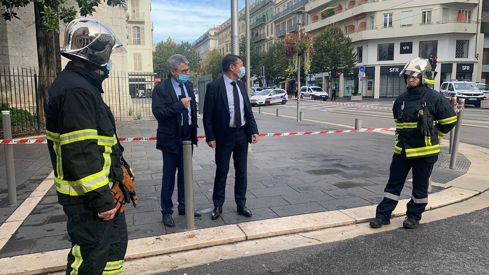 Ataque en Francia: al menos dos muertos en ataque con cuchillo dentro de la catedral de Niza