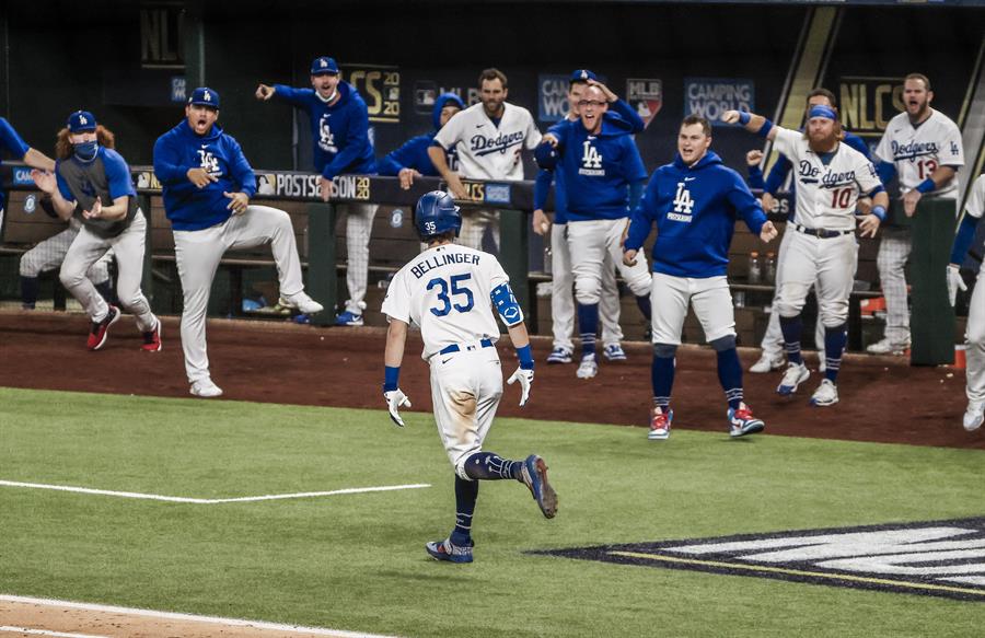 Dodgers ganan título de la Nacional y jugarán Serie Mundial contra Rays