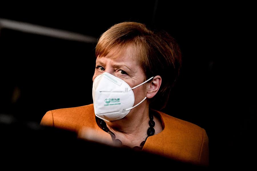 Merkel defiende restricciones y no descarta que puedan prolongarse