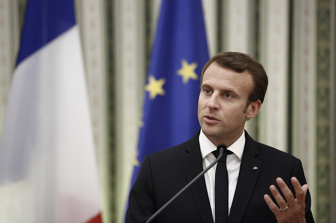 Macron busca evitar el bloqueo mediante acuerdos con la izquierda y con la derecha
