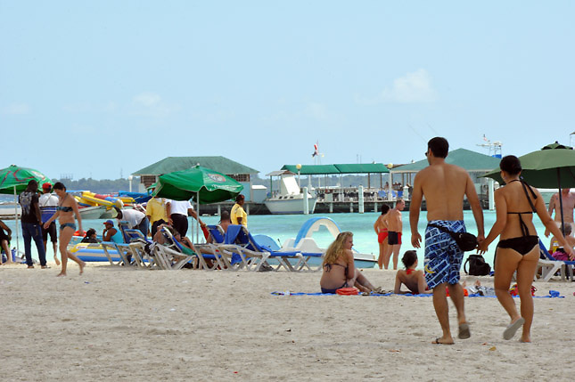 El turismo extranjero cae un 75,9 % en República Dominicana en octubre