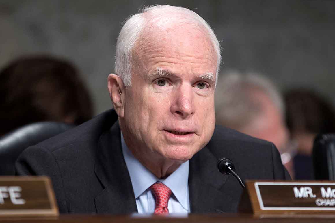 La venganza póstuma del senador McCain contra Trump