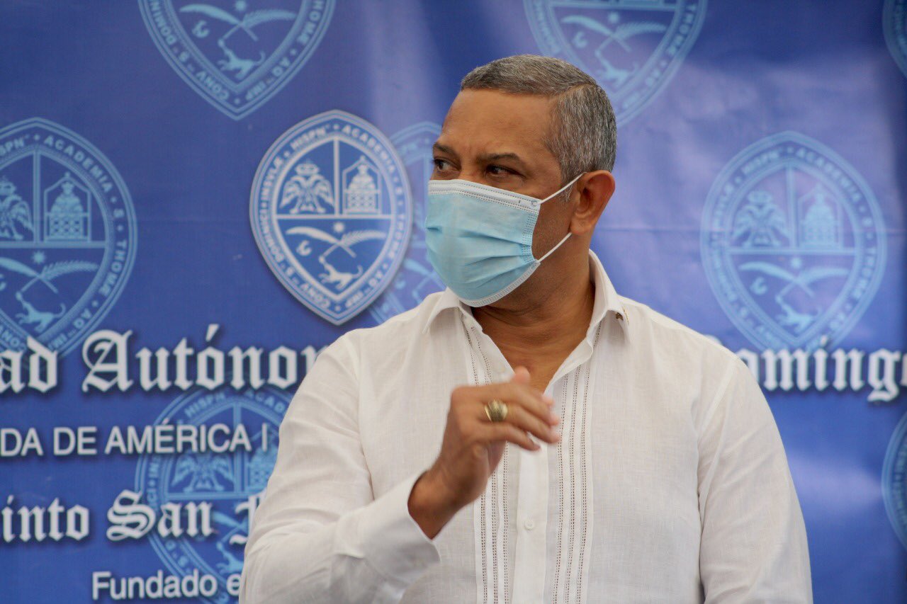 Senador Franklin Romero califica como una “aberración” el matrimonio infantil