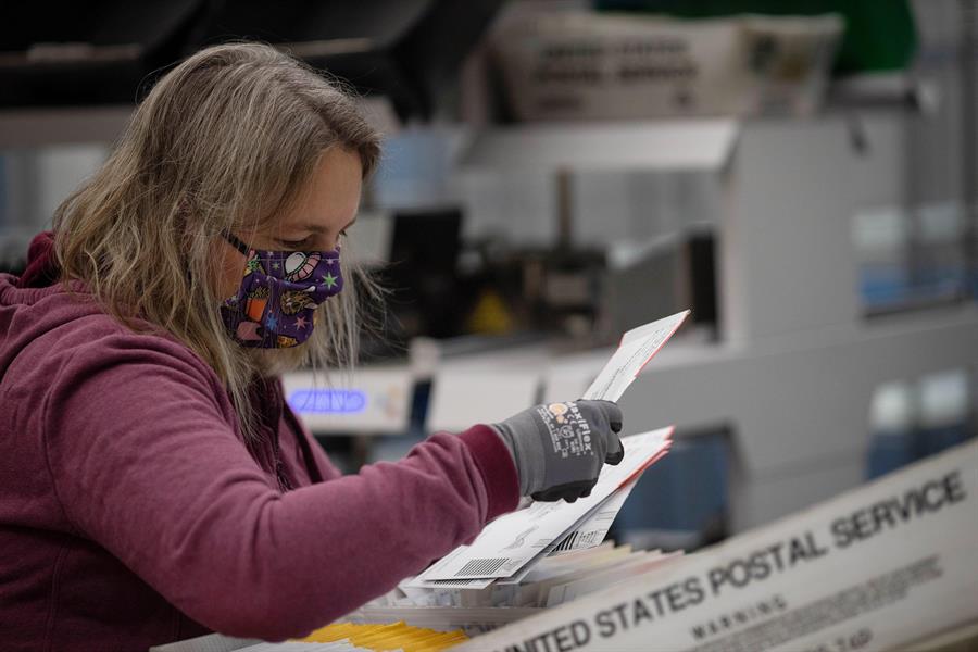 Juez ordena buscar posibles votos extraviados en el Servicio Postal