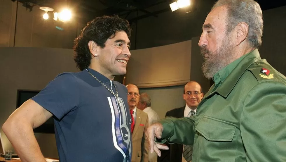 Un 25 de noviembre, como con Fidel, el mundo llora a Maradona