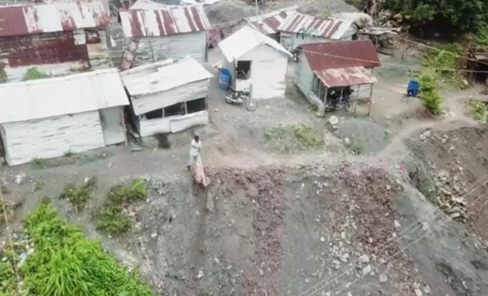 Fallece haitiano sepultado en una mina de larimar