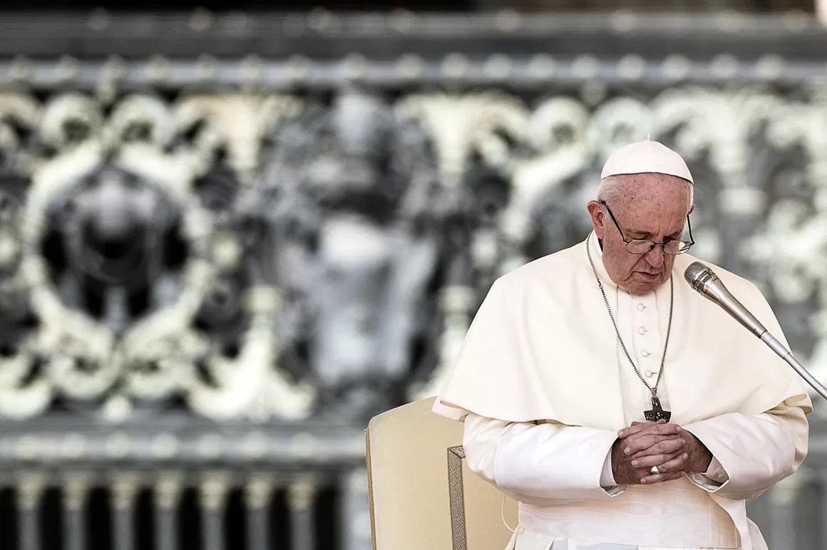 Vaticano se preocupa por proyecto de ley contra homofobia y transfobia