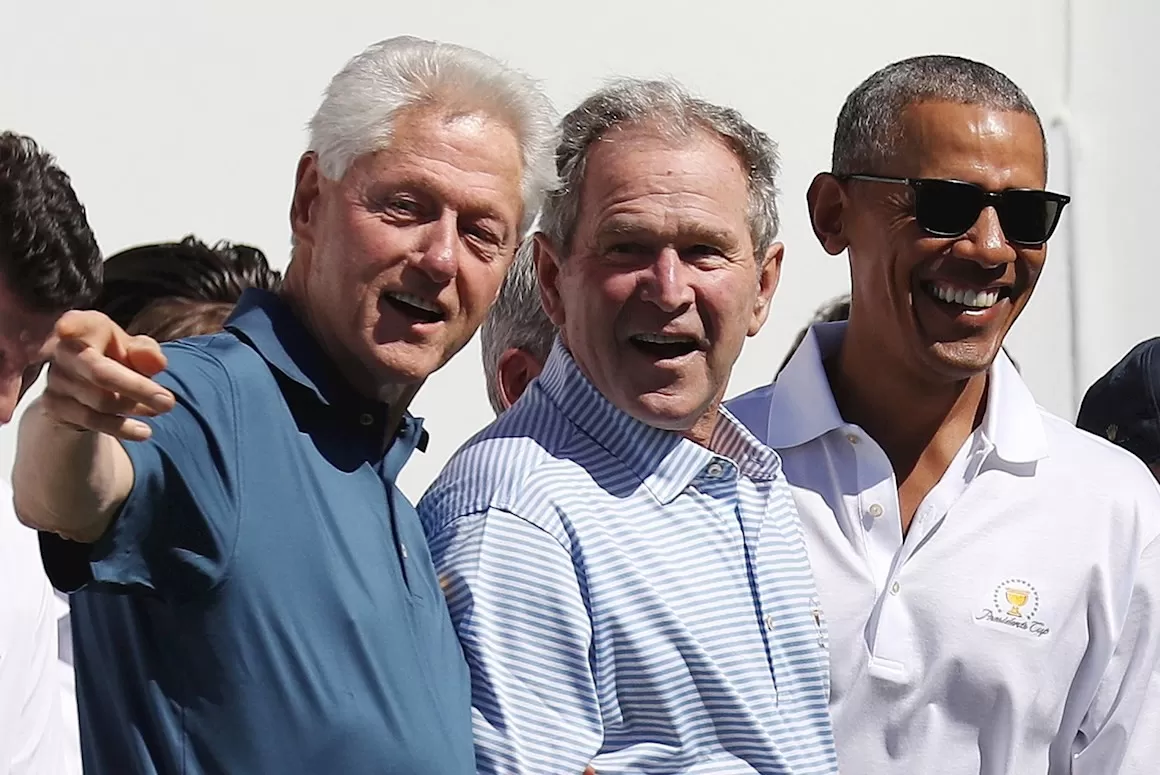 Obama, Bush y Clinton, dispuestos a vacunarse en público contra COVID para animar a estadounidenses