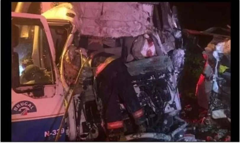 Tres muertos y un herido en accidente de camiones en carretera Puerto Plata