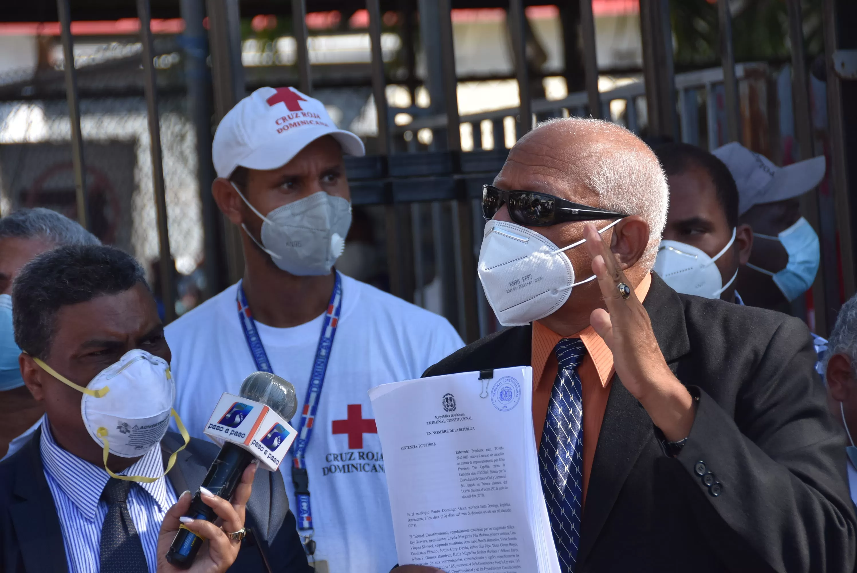 Julio Capellán reclama presidencia de la Cruz Roja