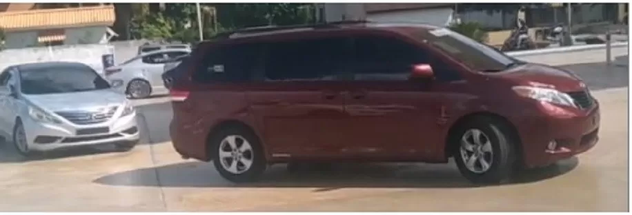 Sigue lío entre conductores de taxis y Uber en Punta Cana: hubo un herido